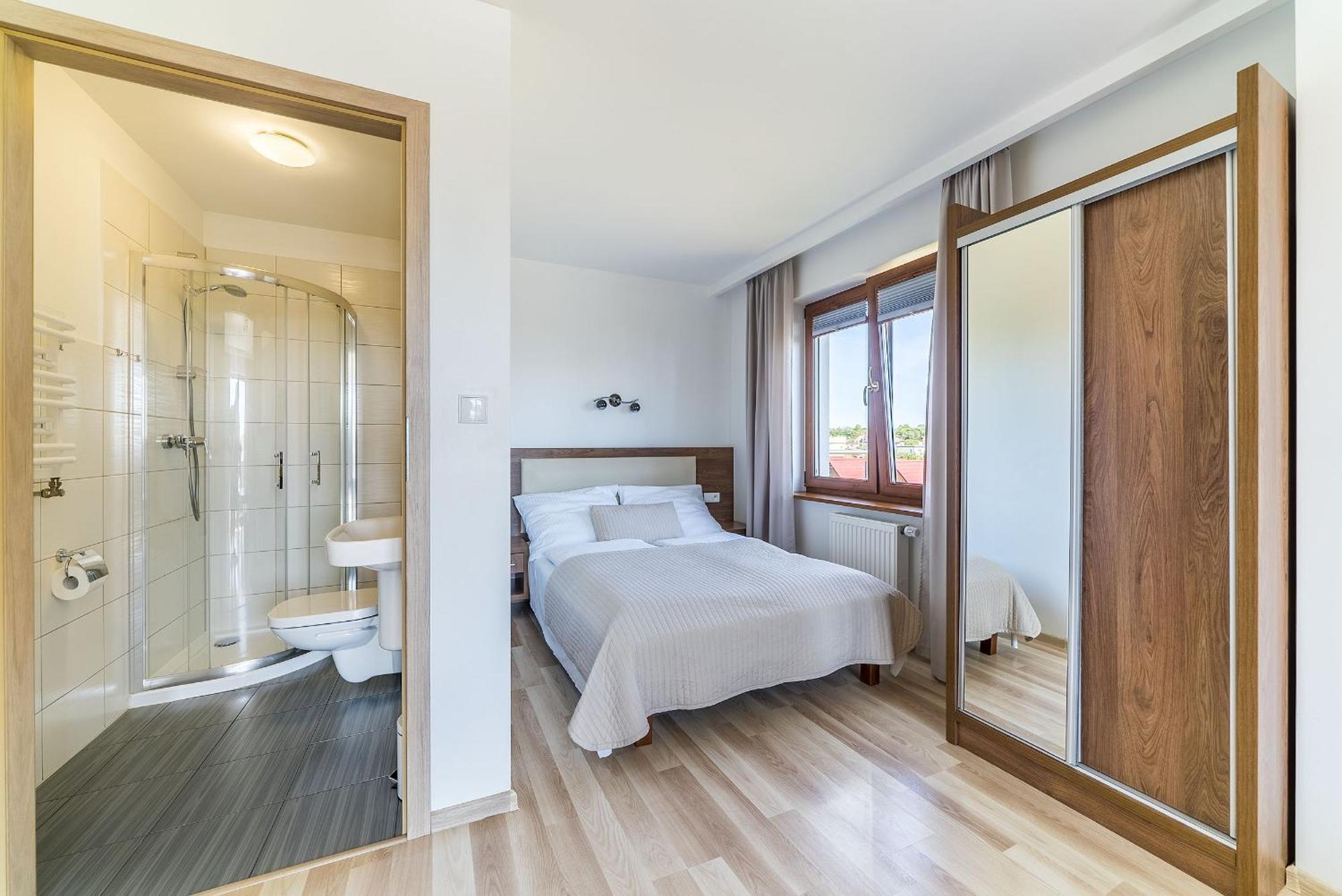 Apartamenty I Pokoje Goscinne Relax Jastarnia Bilik gambar